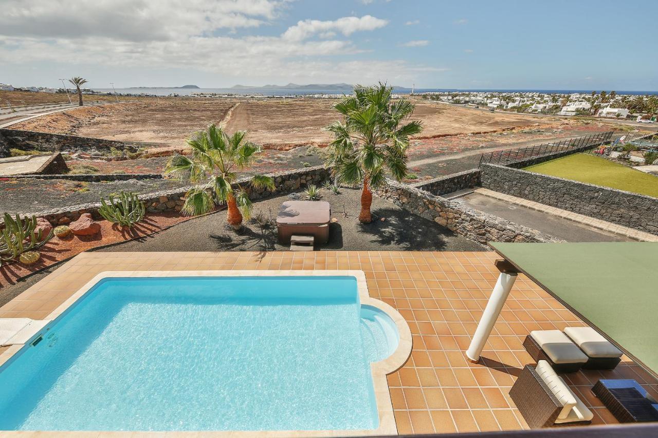Villa Sea Winds Lanzarote à Playa Blanca  Extérieur photo