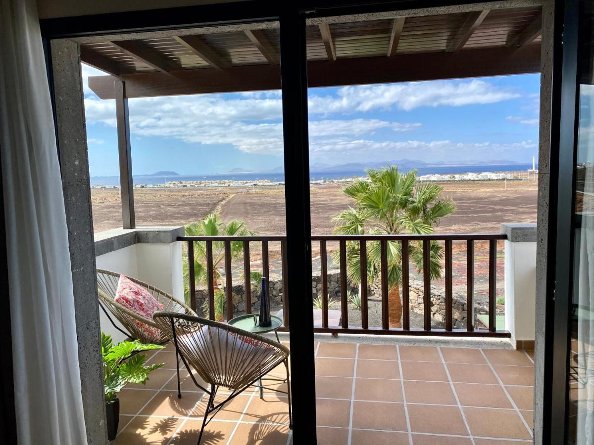 Villa Sea Winds Lanzarote à Playa Blanca  Extérieur photo