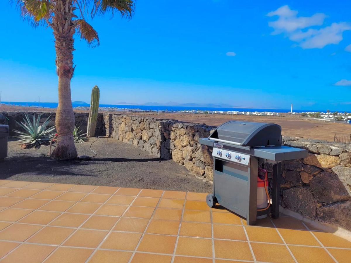 Villa Sea Winds Lanzarote à Playa Blanca  Extérieur photo